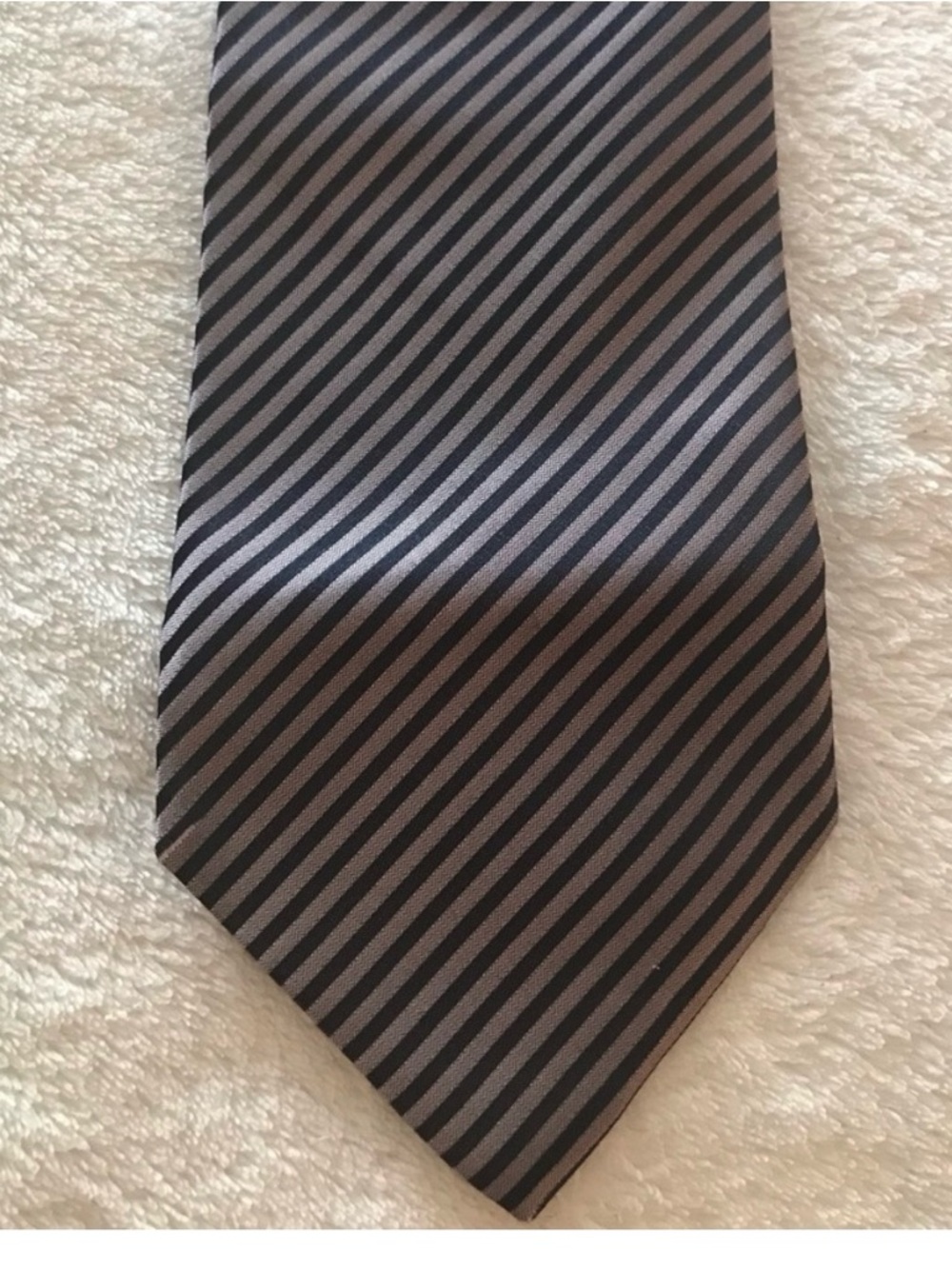 Hugo Boss Black and Gray Striped Silk Tie